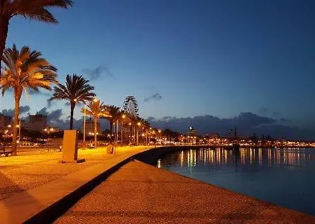 Vista Rio Arade E Praia Da Rocha * Portimão